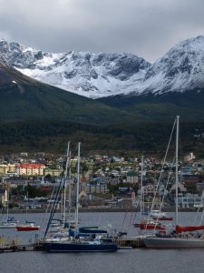 Ushuaia Patagonië zeilen zeilschip marina jachthaven Beagle-kanaal zeilreis expeditie