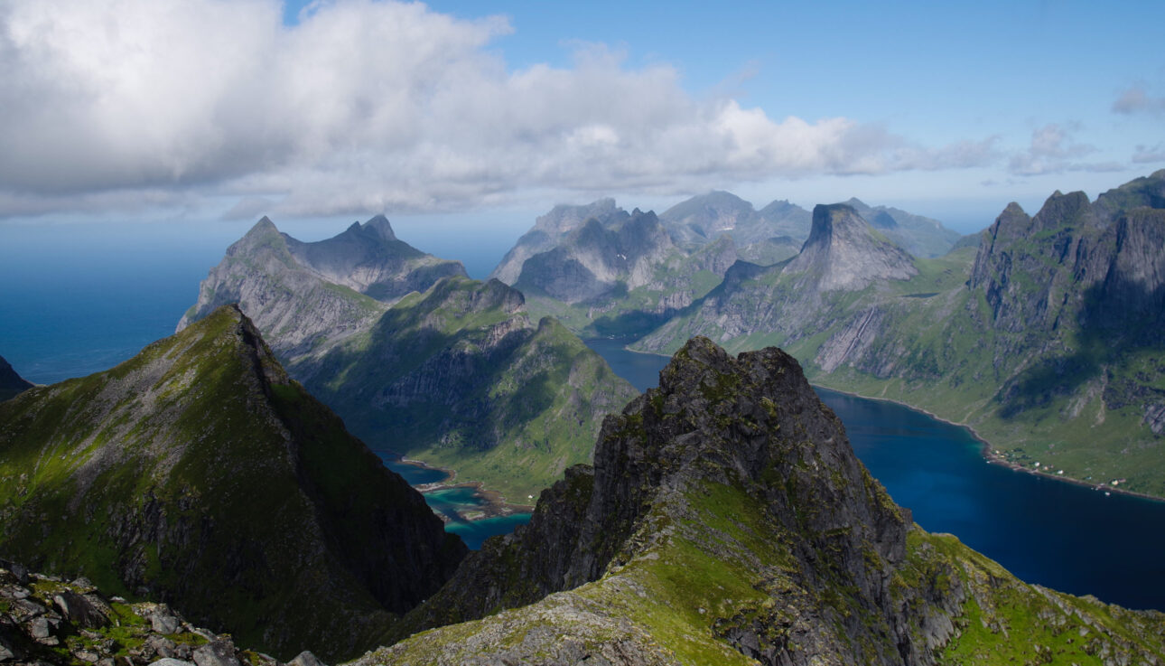 zeilen Noorwegen Lofoten Bergen zeilvakantie Noorse kust zeilreis Vesteralen wandelen sailing seglen Norway